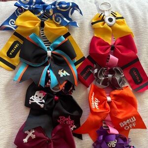 26+ Vibrant Hair Bow Collection